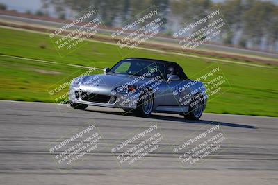 media/Jan-29-2023-Speed Ventures (Sun) [[795e55dca5]]/Black/Front Straight/